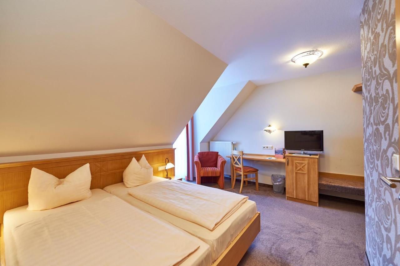 Landhotel Im Klostereck Strubel-Roos Flonheim Exterior photo